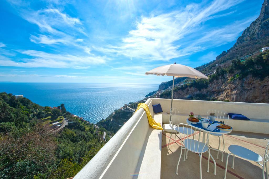 La Scivitella Villa Amalfi Room photo